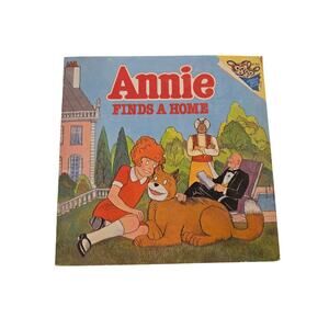 Annie Finds a Home by Amy Ehrlich 1982 Random House Pictureback Vintage